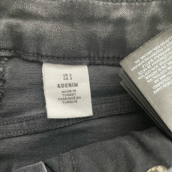H&M High Waist Washed Black Stretchy “Embrace” Denim Skirt - New - Picture 3 of 6